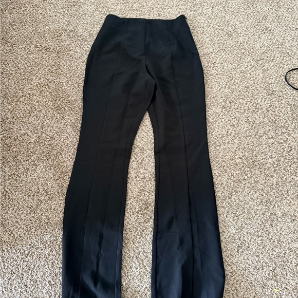 Showpo Black High-Waisted Pants - Picture 3 of 4